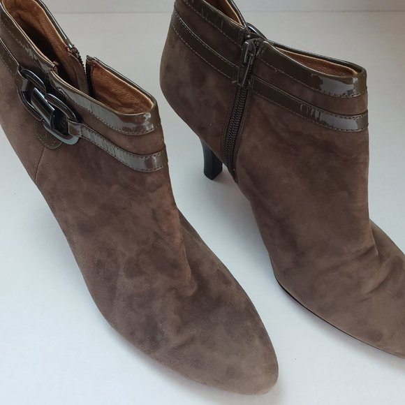 Sofft Taupe Ankle Boots Size 11 - Picture 2 of 6